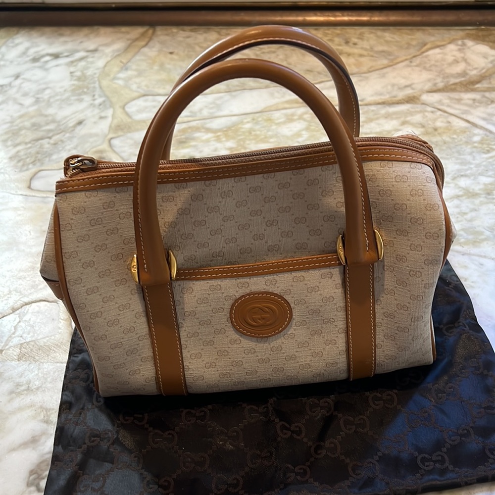 Authentic Gucci Handbag and Makeup Bag - Picture 11 of 12